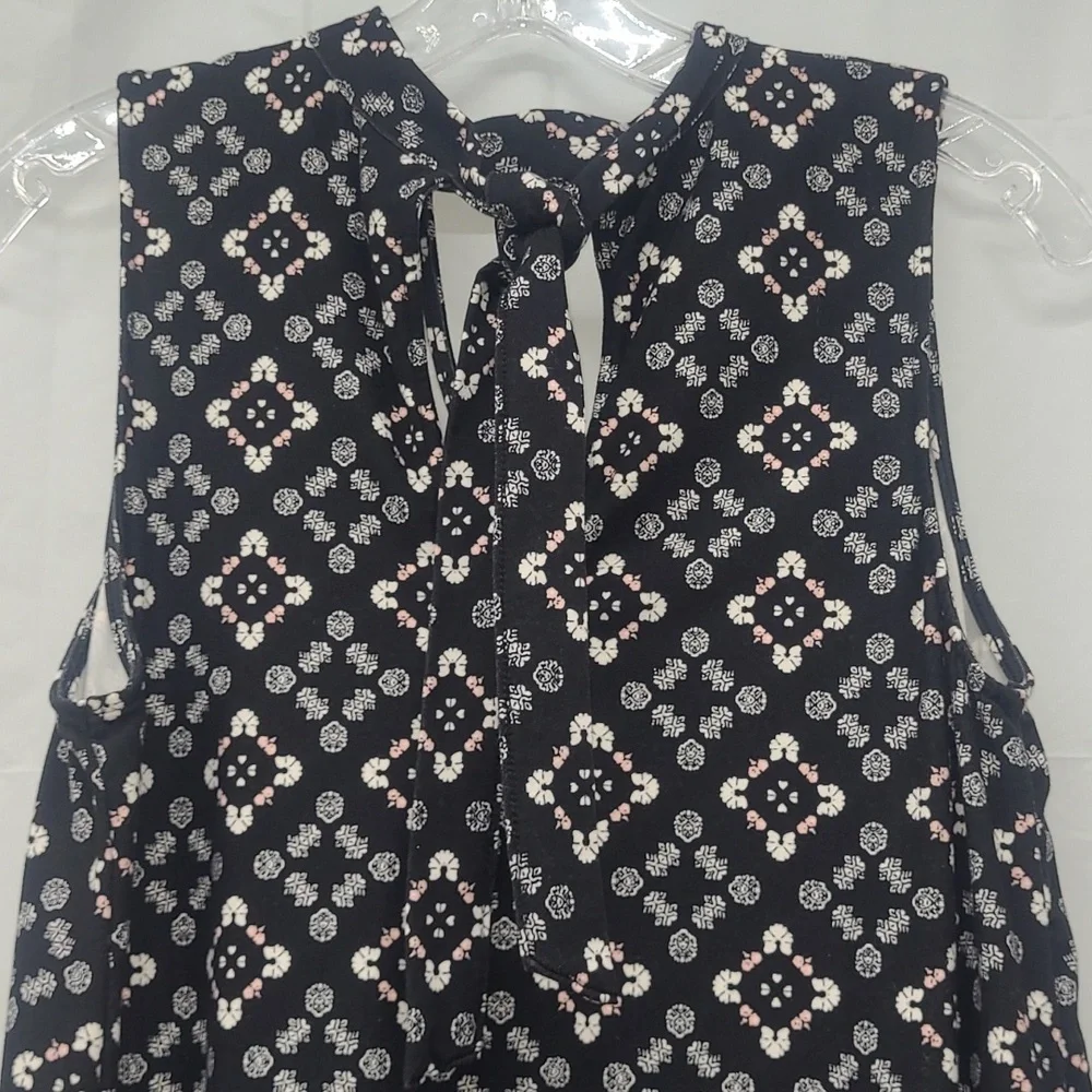 Midi Sundress Black White Pastel Peach Geometric Print w Tie V Neck Keyhole EUC